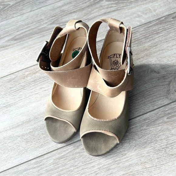 Fly London Sage Green Leather Ankle Strap Sandal Made in Portugal - Picture 2 of 14